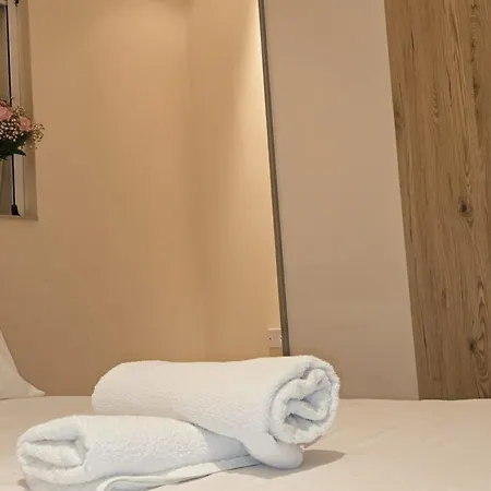 Spacious 4-bedroom With Sea View Apartament St. Julian's